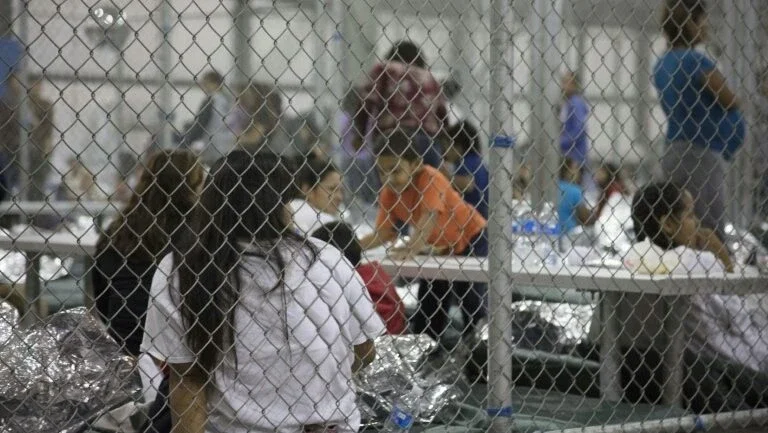 Quatro estados dos EUA se negam a enviar agentes à fronteira