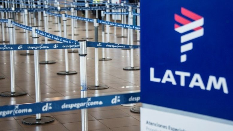 LATAM cancela voos da Argentina por greve nacional no país