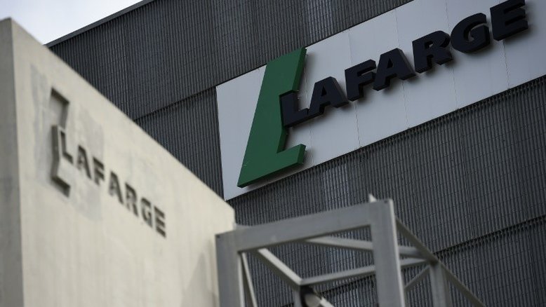 Companhia Lafarge é acusada de crimes contra a Humanidade