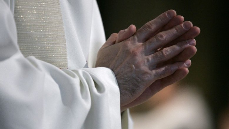 'Sai, demônio!': o exorcismo ainda é prática comum no Vaticano
