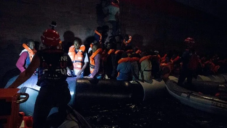 Mais de 750 migrantes são resgatados no litoral da Espanha