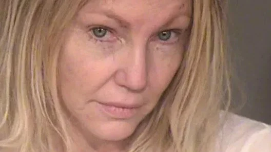 Após tentar se matar, atriz de "Melrose Place" é presa por agredir policial