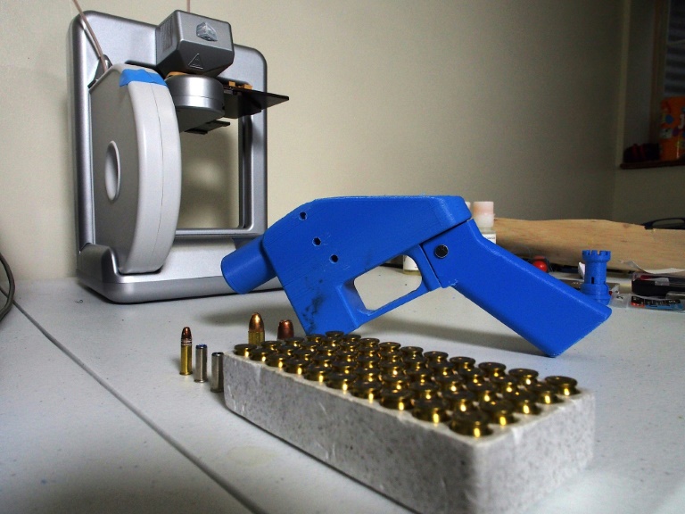 Oito estados dos EUA apresentam processo contra impressão de armas em 3D