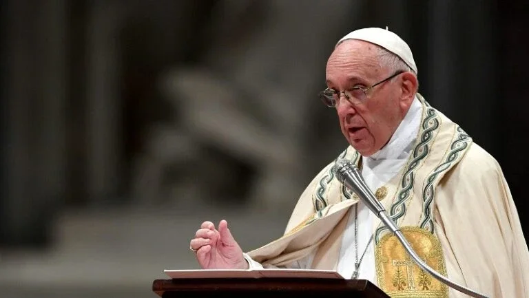 Papa aceita renúncia de bispo hondurenho polêmico