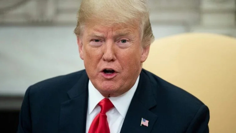 Juiz dá sinal verde para ações contra Trump por corrupção