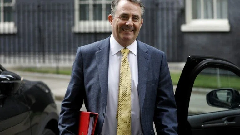 Reino Unido diz que já considera TLC com EUA após Brexit