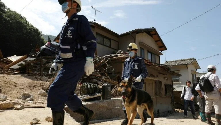 Japão procura sobreviventes após chuvas que deixaram 199 mortos