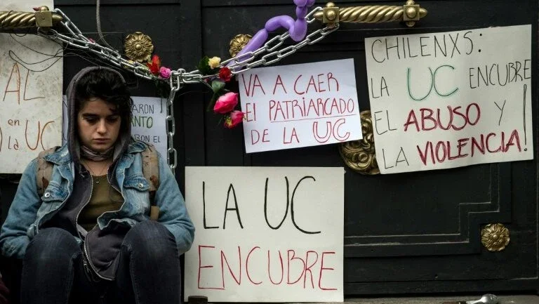 Termina ocupação feminista na Universidade do Chile após 74 dias