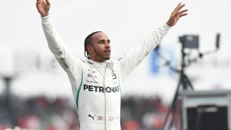 Para pilotos, Hamilton tem potencial para superar recordes de Schumacher