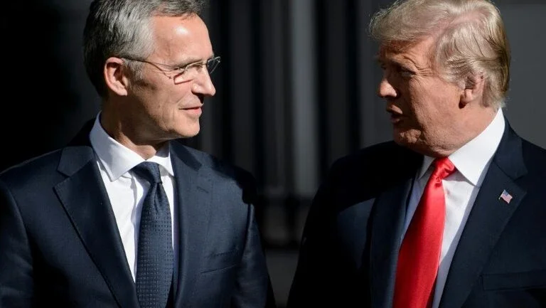 Trump urge a aliados da Otan que dupliquem compromisso em gasto militar