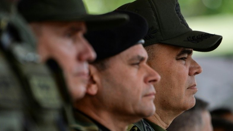 Governo venezuelano promove 16.900 militares premiando 'lealdade'