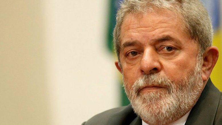 Lula entra com recurso no STF para viabilizar candidatura ao Planalto