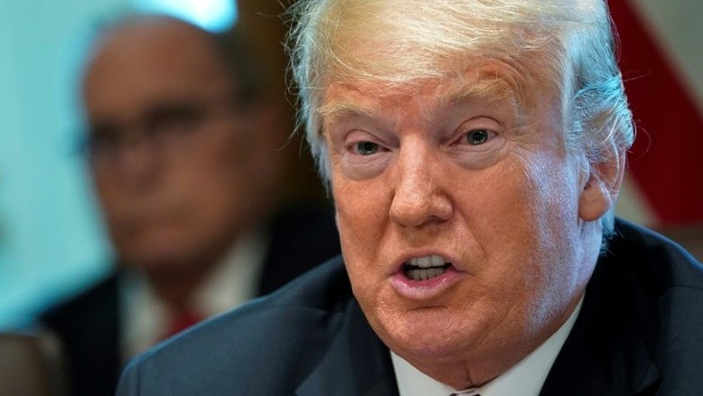 Trump sugere que empresas informem resultados semestrais e não trimestrais