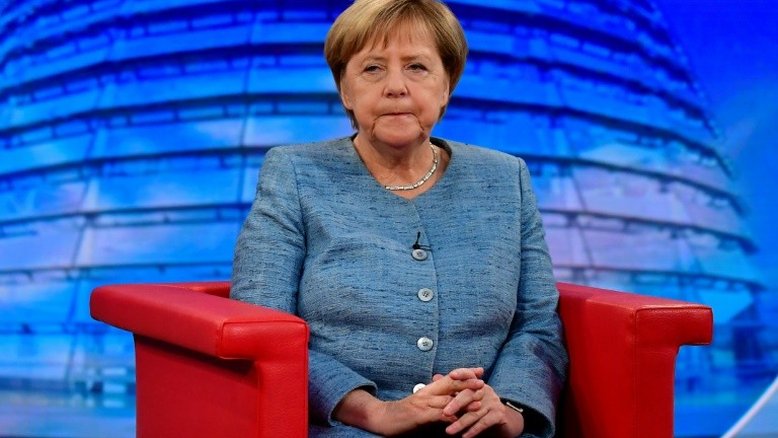 Extrema direita alemã se mobiliza contra Merkel