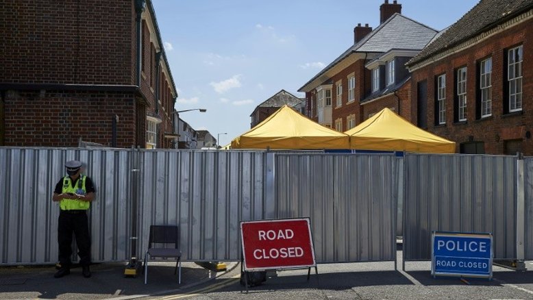Homem envenenado com Novichok volta a ser internado no Reino Unido