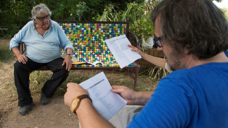 Mujica, um político que desperta devoção e críticas