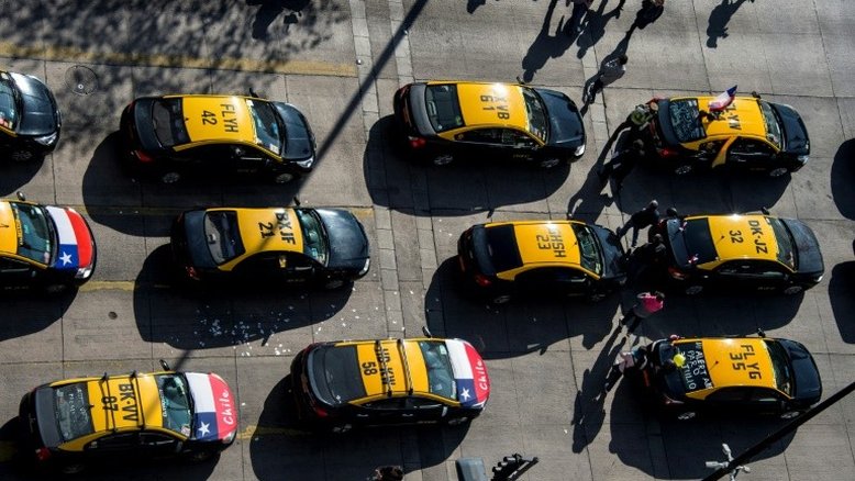 Motorista da Uber teria matado taxista e ferido outros dois no Chile