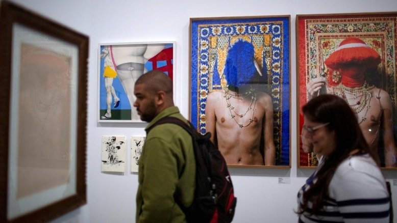 'Queermuseu' desafia 'censura' com mostra aos pés do Cristo