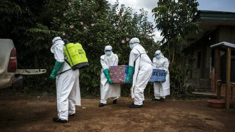 Sobe para 75 número de mortos por ebola na RDC