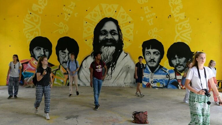 O ashram dos Beatles na Índia, de retiro espiritual à atração turística