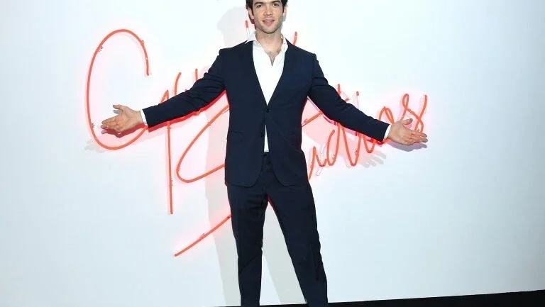 Ethan Peck é o novo 
