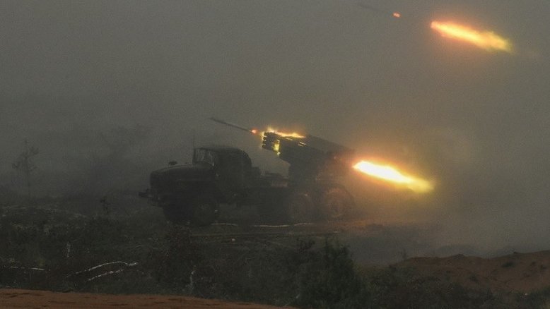 Exército russo vai organizar maiores manobras desde a Guerra Fria