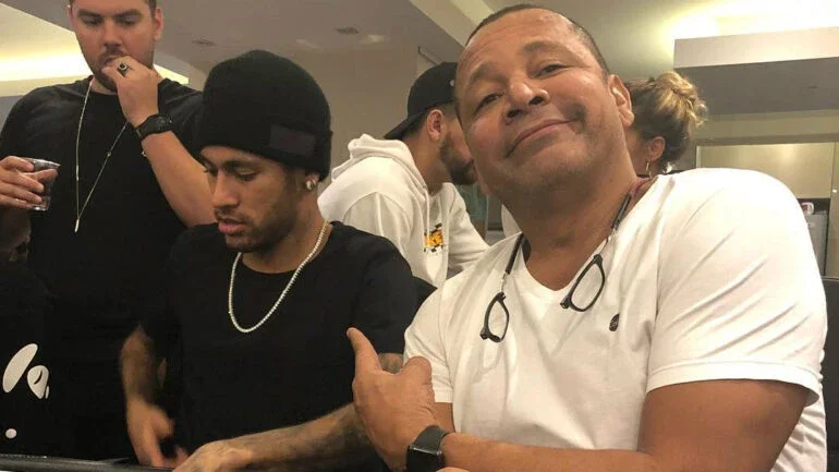 Após pai de Neymar mandar ele 