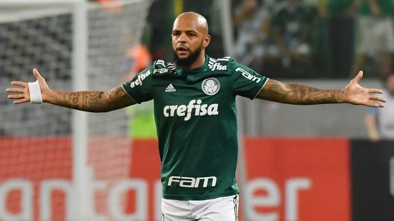 NELSON ALMEIDA / AFP