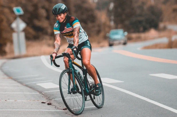 Esta mulher quer fazer 50 provas de Ironman em 50 dias