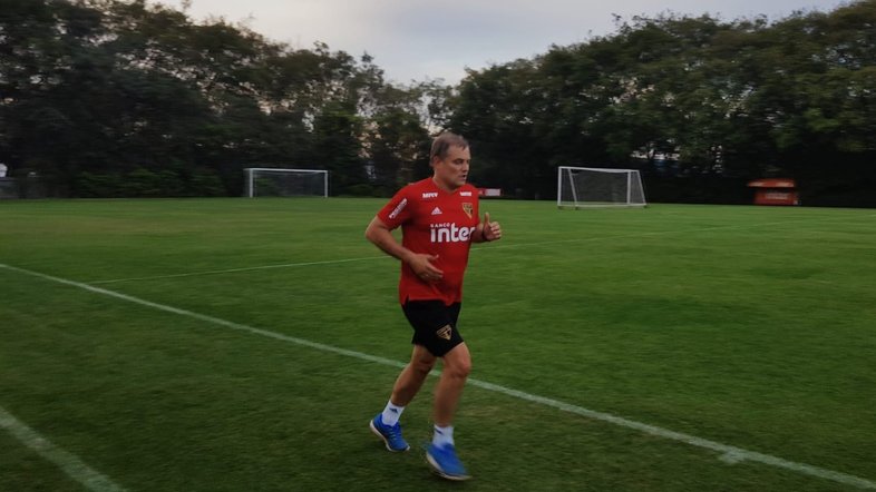 Melhor que a encomenda: presidente do São Paulo diz que Diego Aguirre "excedeu a expectativa"