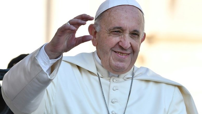 Papa defende o descanso dominical e critica a sociedade da "diversão"