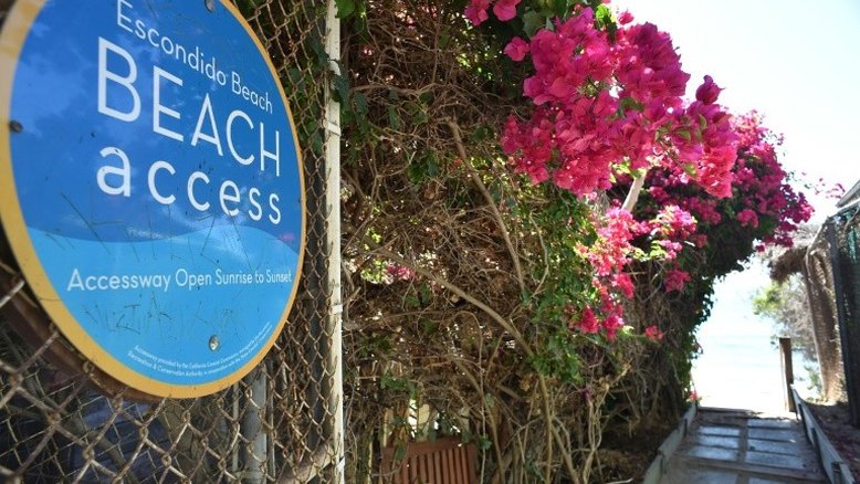 Na Califórnia as praias são de todos, mas um pouco mais dos ricos