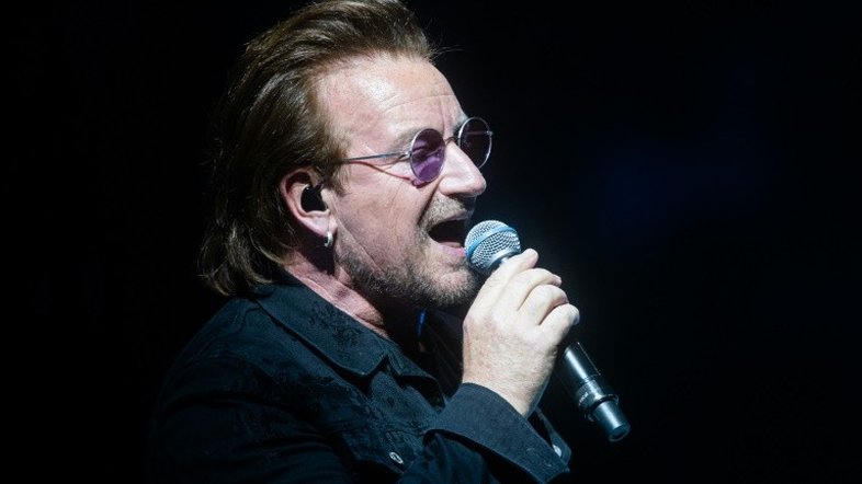 Bono perde a voz durante show do U2 em Berlim