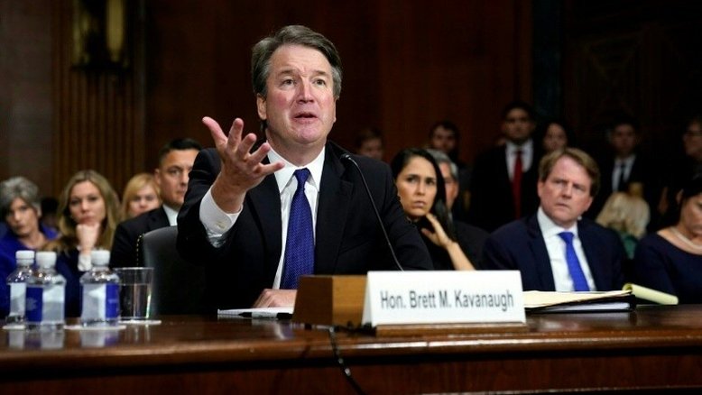 Kavanaugh respondeu a perguntas que redigiu e foram feitas a Clinton no caso Monica Lewinsky