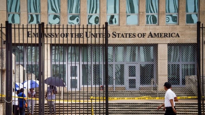 Micro-ondas podem ter sido usadas em 'ataques' a diplomatas americanos, aponta 'NYT'
