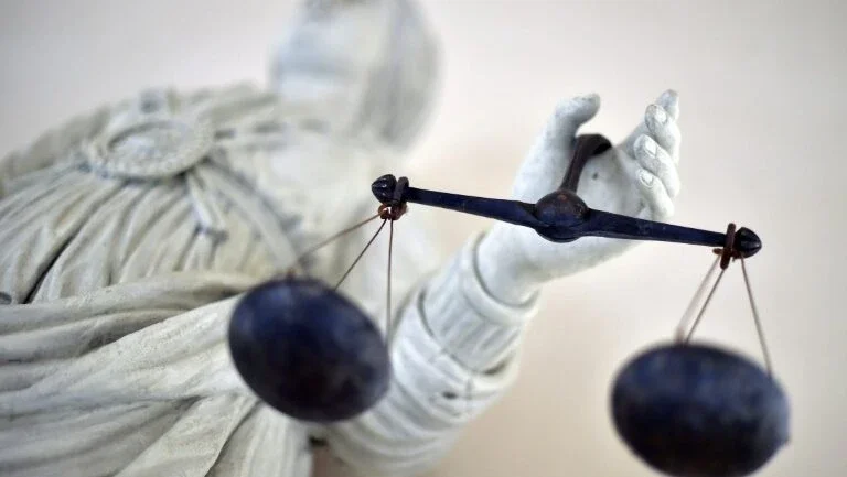 Sobreviventes de massacre na Guiné vão à Justiça contra Vale-BSRG e Estado