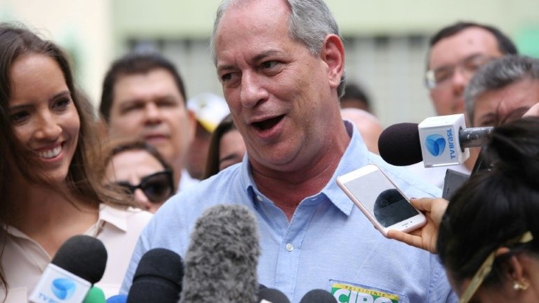 Ciro Gomes, Marcelo Freixo e Alessandro Molon debatem reforma administrativa na CSB