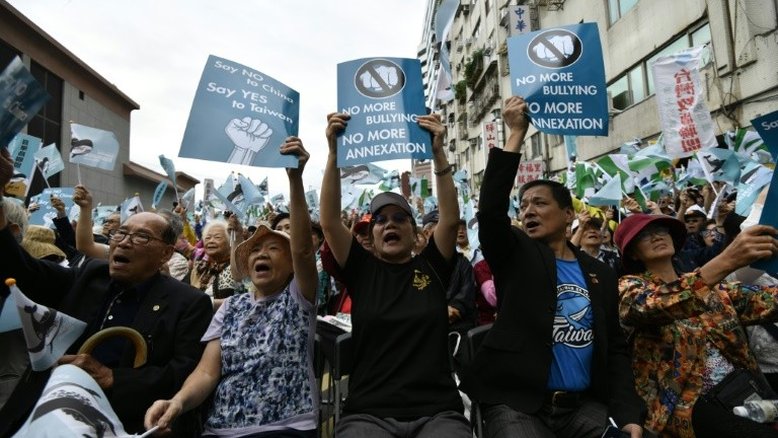 Milhares de independentistas pedem referendo em Taiwan