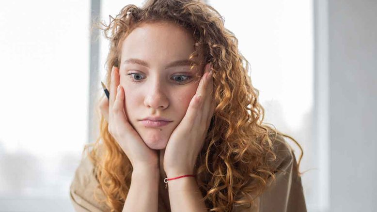 8 razões pelos quais você está fazendo xixi turvo