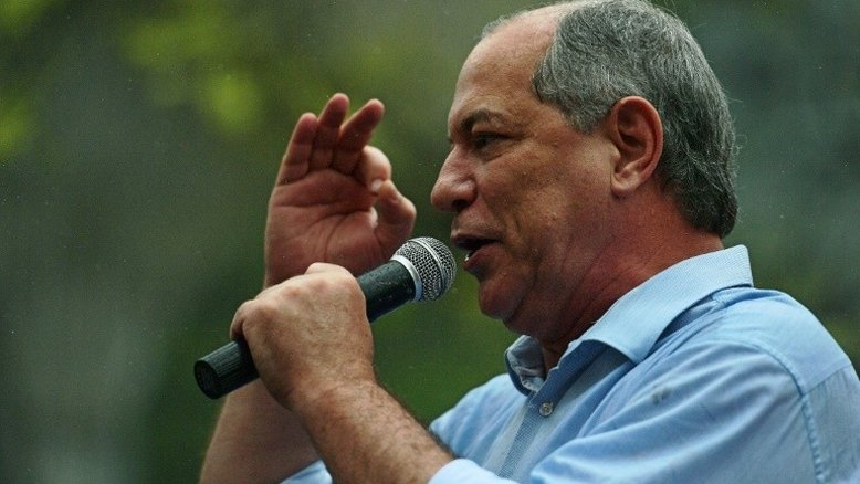 Ciro Gomes culpa PT e Lula pela ascensão de Bolsonaro