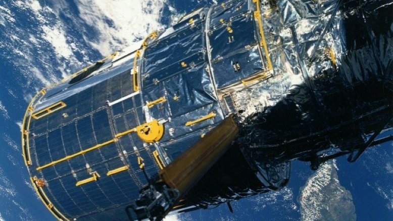 Telescópio espacial Hubble funciona quase normalmente