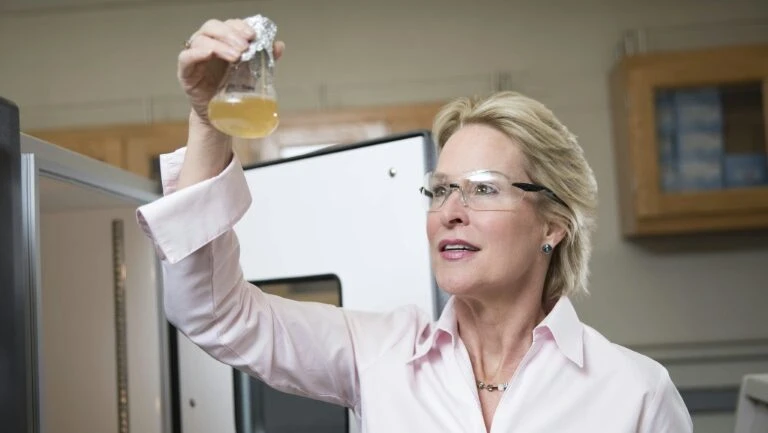 Cientistas mulheres permanecem subestimadas, apesar das duas vitórias no Nobel