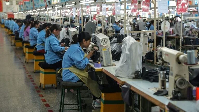 China registra menor crescimento trimestral em nove anos