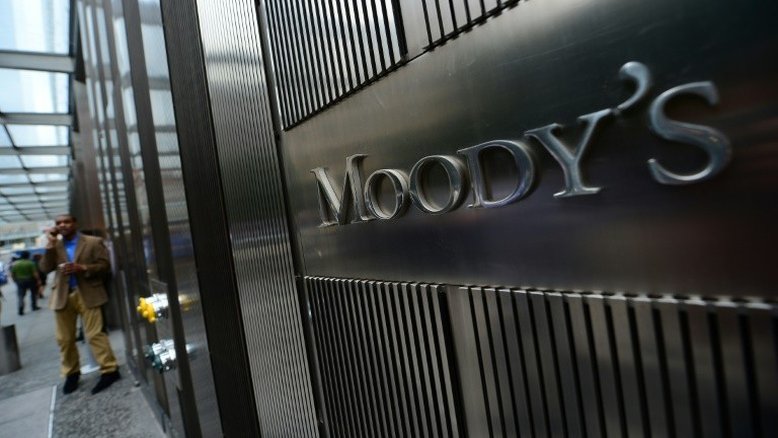 Moody's reduz nota da dívida italiana, preocupada com déficit