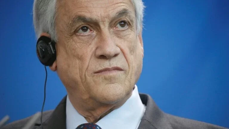 Bolsonaro se declara admirador de presidente chileno