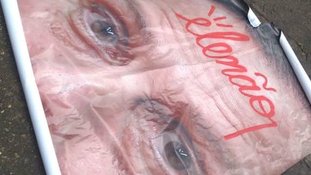 Cartazes espalhados em São Paulo fazem novos ataques a Doria