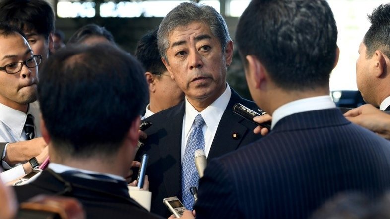 Primeiro-ministro do Japão anuncia novo ministro da Defesa