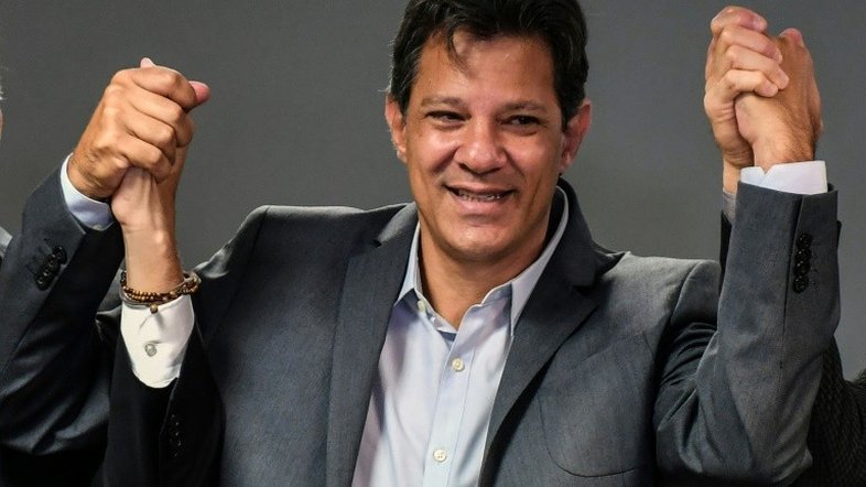Juristas declaram apoio a Haddad e defendem recorrer ao TSE contra Bolsonaro