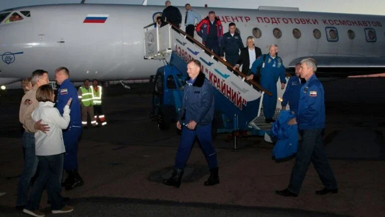Astronautas da Soyuz contam como foi aterrissagem de emergência