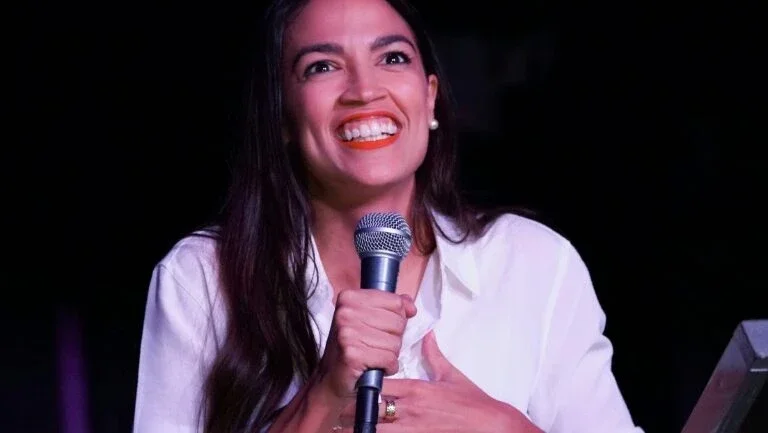 Número recorde de mulheres se elege para Congresso dos Estados Unidos